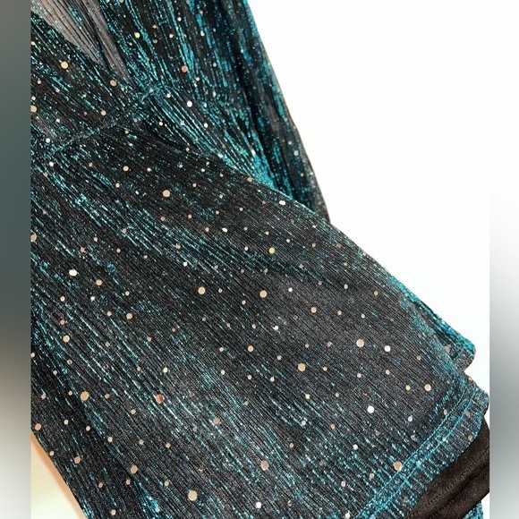 Beautiful NastyGal Metalic Romper - Picture 4 of 6